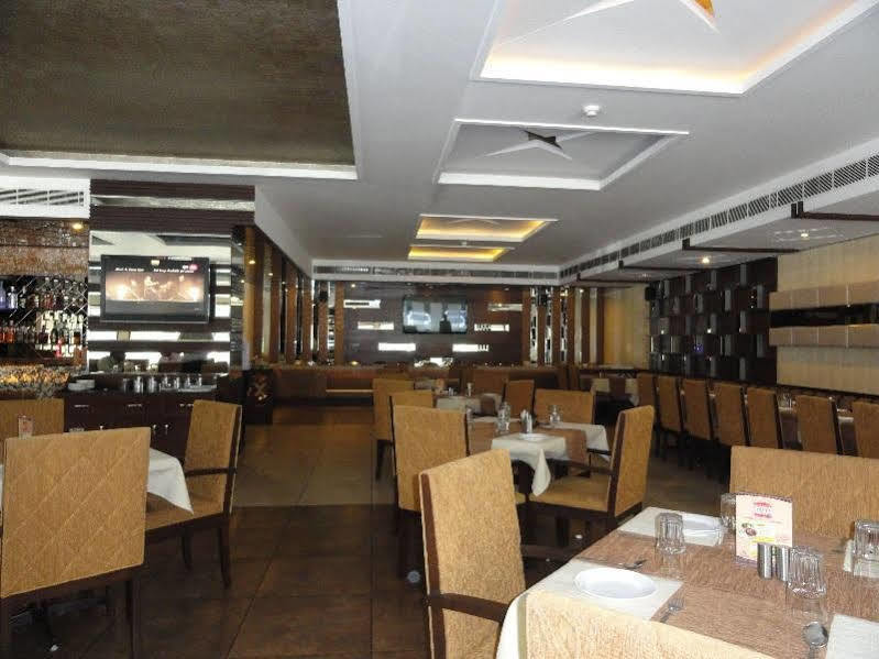 Hotel Park Inn Chandigarh Exterior photo
